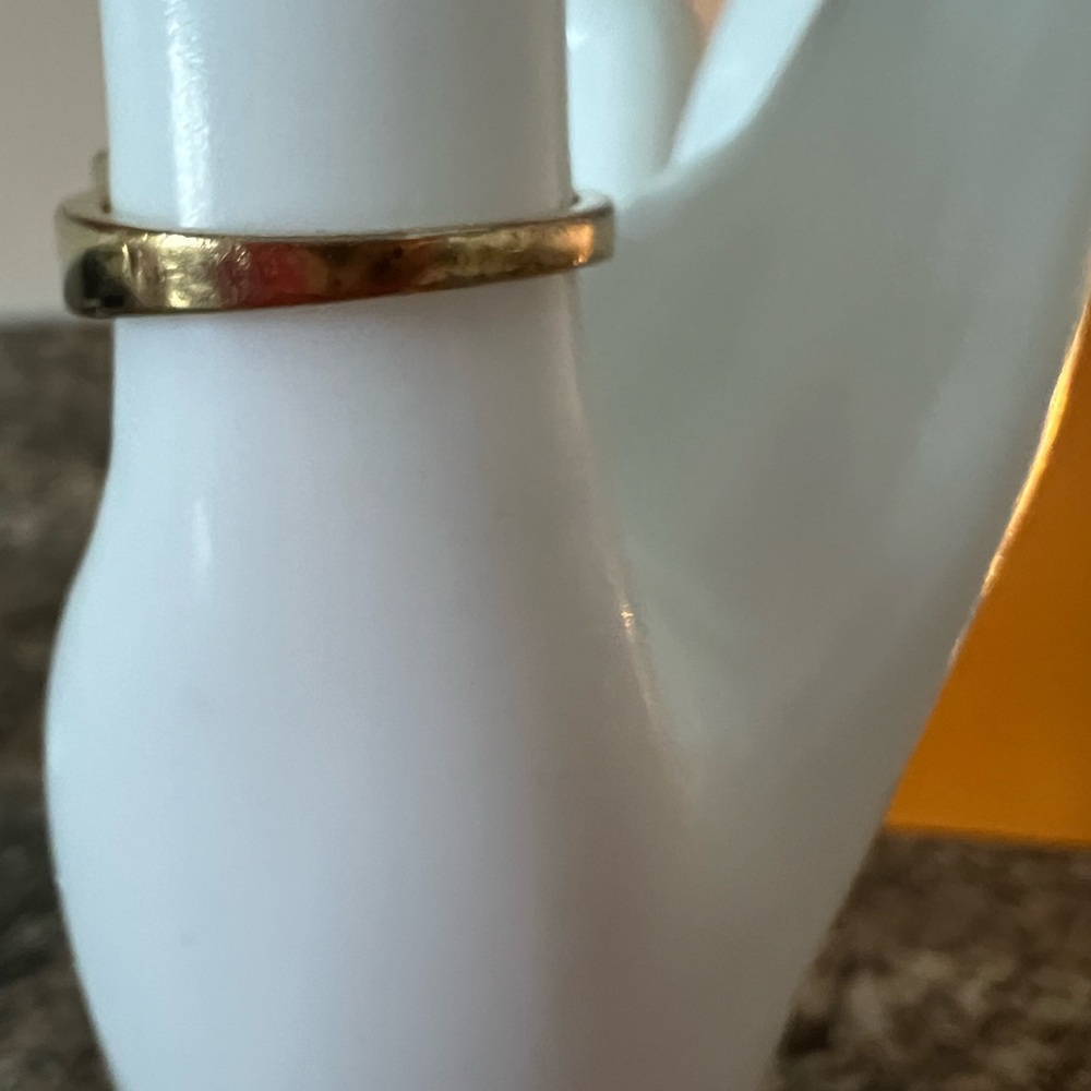 Louis Vuitton Crystal Gamble Ring - Picture 9 of 11